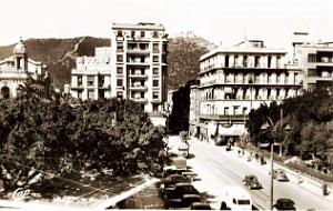 PA c- 031- Place d'Armes- trams et autobus